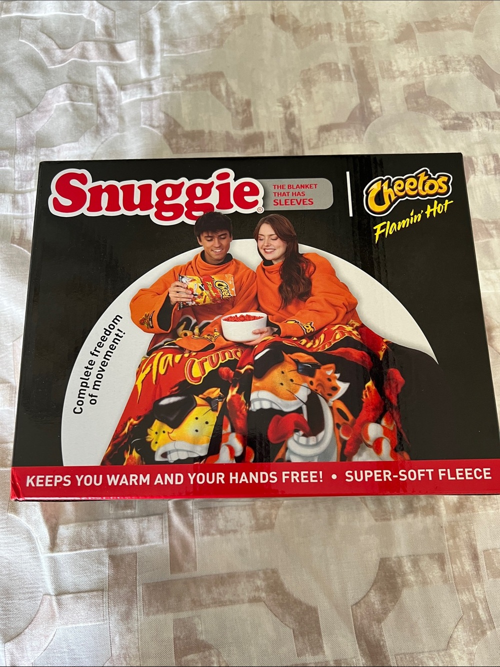 Kohl's Snuggie Fleece Cheetos Flaming Hot Sleeved Blanket - Black/Orange/Red